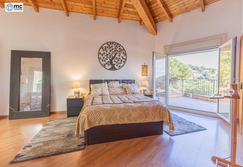 Foto 84fb0b72-d4f5-4395-8819-3e7a5d186e7e. Maison avec parking dans Cabrils