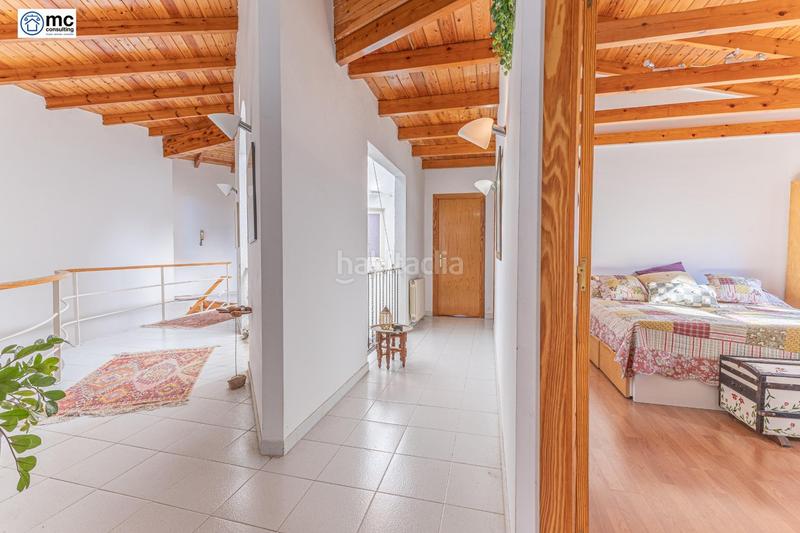 Foto 91df89f4-28ed-47a5-82cd-9f22fa2e3dcd. Maison avec parking dans Cabrils