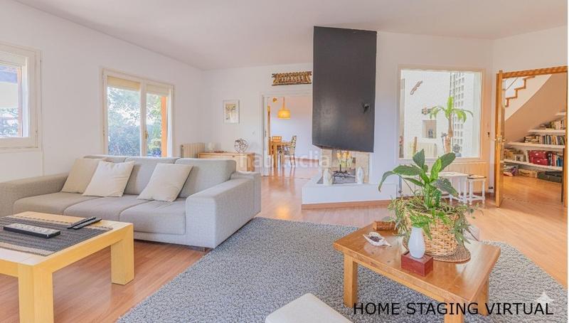 Foto b32bca4d-abaa-42c3-bef5-cc1f1698f69a. Maison avec parking dans Cabrils