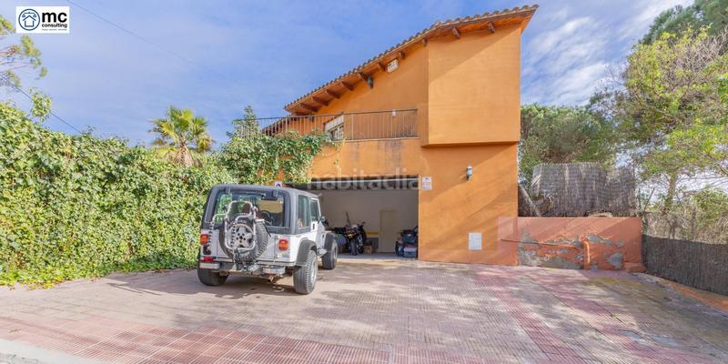 Foto ea9d9778-4535-4717-abb7-b3cbd48d5508. Maison avec parking dans Cabrils