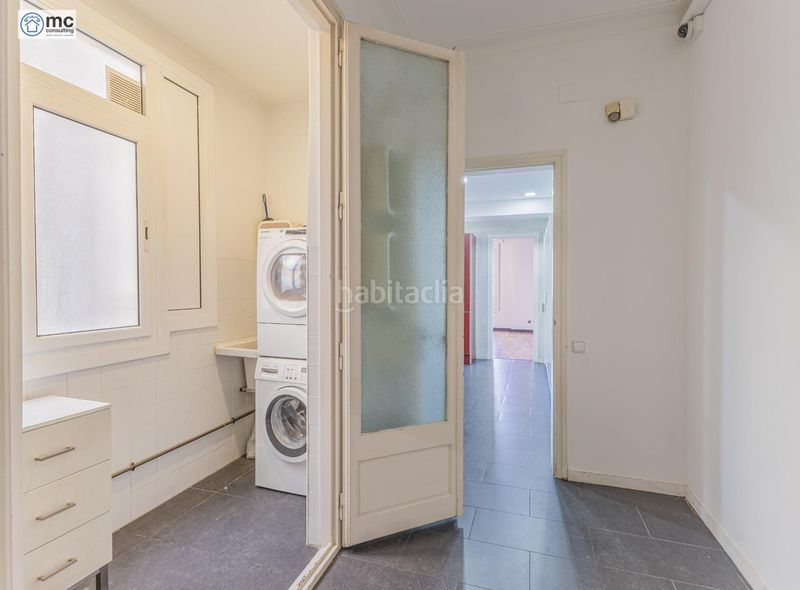 Foto 09d0c825-bc92-4228-a2fc-9aea6f6a9cd5. Pis a Barri de les Corts Barcelona