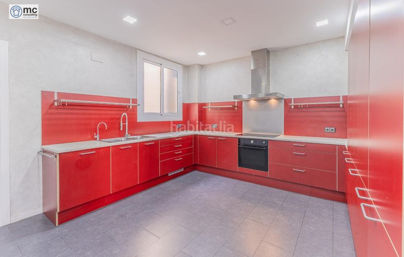 Foto 9aaeed85-9a1b-4e5e-8f49-6951fa92cc54. Pis a Barri de les Corts Barcelona