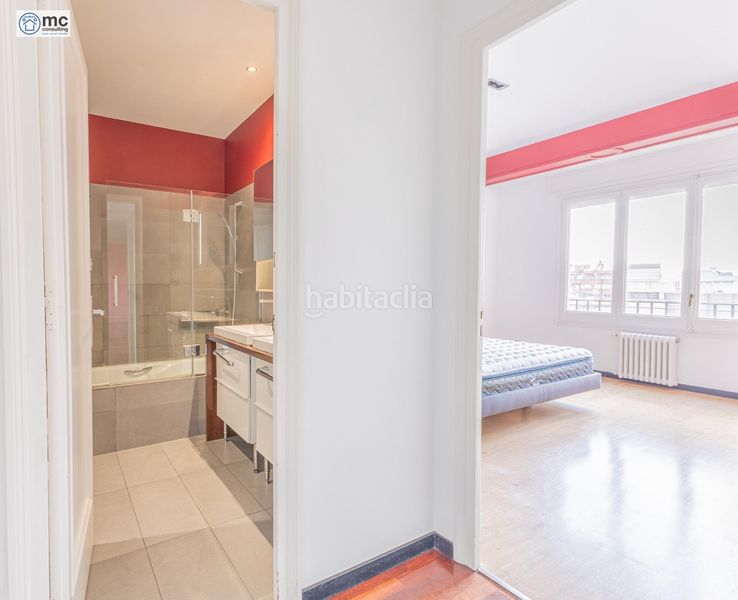 Foto adcc74d2-ad7a-45f1-945d-f8fee75555c3. Pis a Barri de les Corts Barcelona