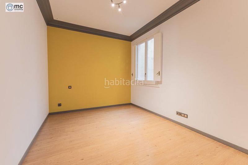 Foto eb45fbf3-89b4-4497-9d4c-7b1efaa96c20. Pis a Barri de les Corts Barcelona