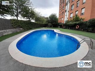 Appartement à Mas Lluí. Amplio y moderno piso en mas lluí, sant feliu de llobregat con p