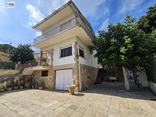 Maison à Ametlla del Vallès (L´). Casa de pueblo lametlla del vallès  nucleo urbano