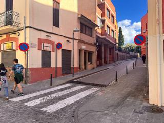 Lloguer Aparcament cotxe a Centre. Alquiler de plazas de aparcamiento en la garriga