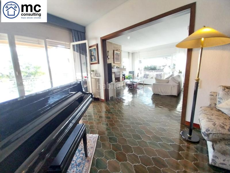 Foto 1a0e634d-3e94-447e-a259-0b93df52b41e. Chalet avec chauffage parking piscine dans Canovelles