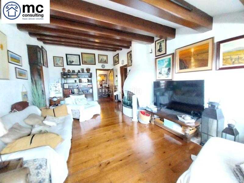 Foto 329f3559-158b-48cd-8f7b-ca27de4de81c. Chalet avec chauffage parking piscine dans Canovelles