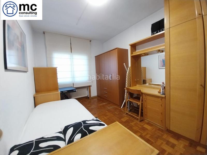 Foto 39a7f672-1a60-40c0-8ca3-c6d36a8bcde1. Chalet avec chauffage parking piscine dans Canovelles