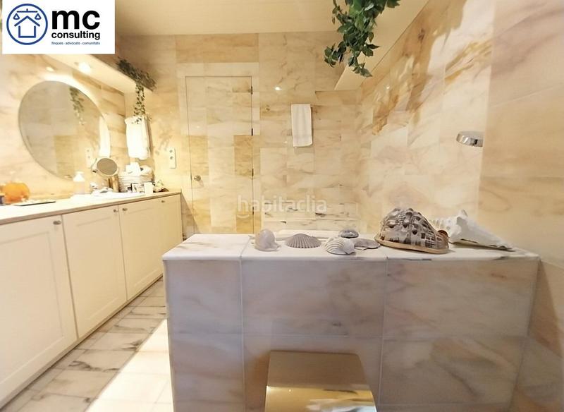 Foto 942b0cae-2242-4290-b353-60f9e6713bc7. Chalet avec chauffage parking piscine dans Canovelles