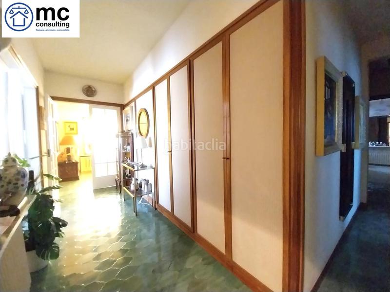 Foto 9d0a72d9-fd19-4eac-9d70-d6c14f64ecf4. Chalet avec chauffage parking piscine dans Canovelles