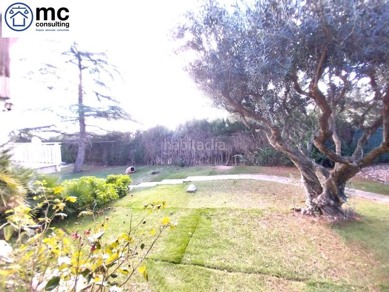 Foto d31e78be-6435-40cb-9bf1-4d900c9c894a. Chalet avec chauffage parking piscine dans Canovelles