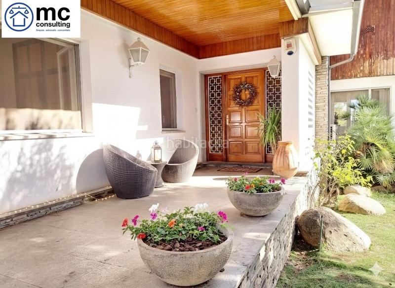 Foto d9664dd8-9290-45c8-aeec-2b20a587301f. Chalet avec chauffage parking piscine dans Canovelles