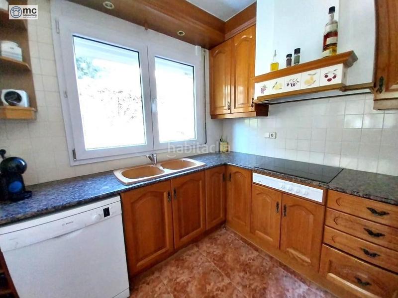 Foto 2573a32c-3db0-4310-b975-378b474ff76c. Chalet con riscaldamento parcheggio piscina in Canovelles