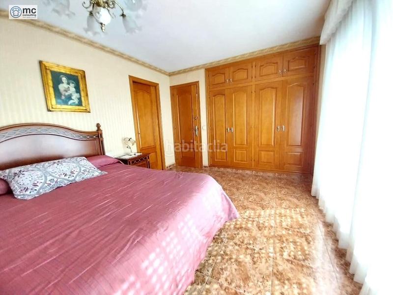 Foto 575b3bd9-5ca9-4513-86d7-befc34ccc0bb. Chalet con riscaldamento parcheggio piscina in Canovelles