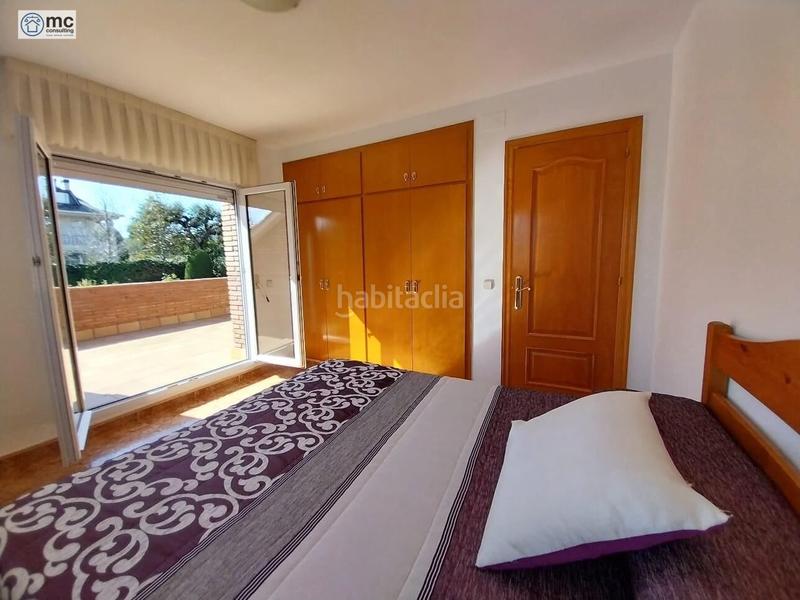 Foto a1142293-6de8-466f-acdb-f901a0c802d8. Chalet con riscaldamento parcheggio piscina in Canovelles