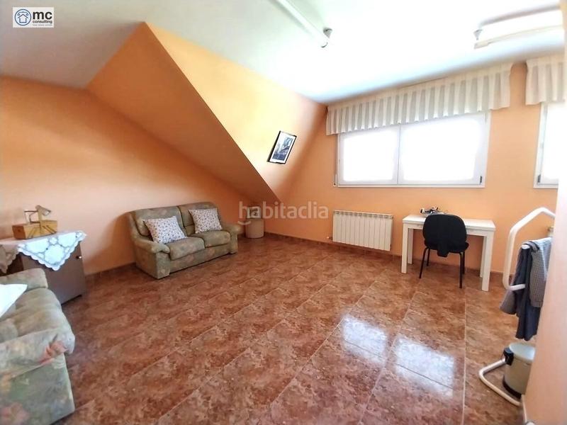 Foto bf517074-92ed-44c0-ac67-a7bdc008a22c. Chalet con riscaldamento parcheggio piscina in Canovelles