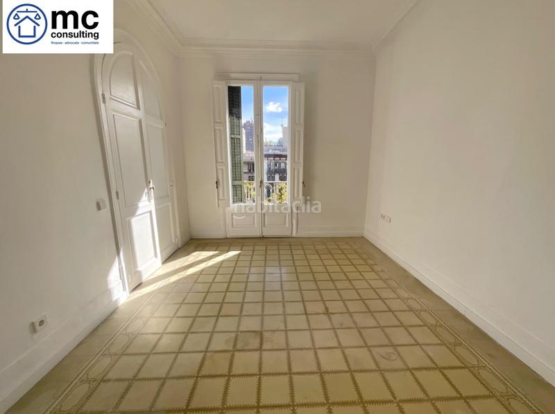 Foto ad546b87-8f79-465e-abf8-1aca9d45b49f. Miete etagenwohnung mit heizung in Dreta de l´Eixample Barcelona