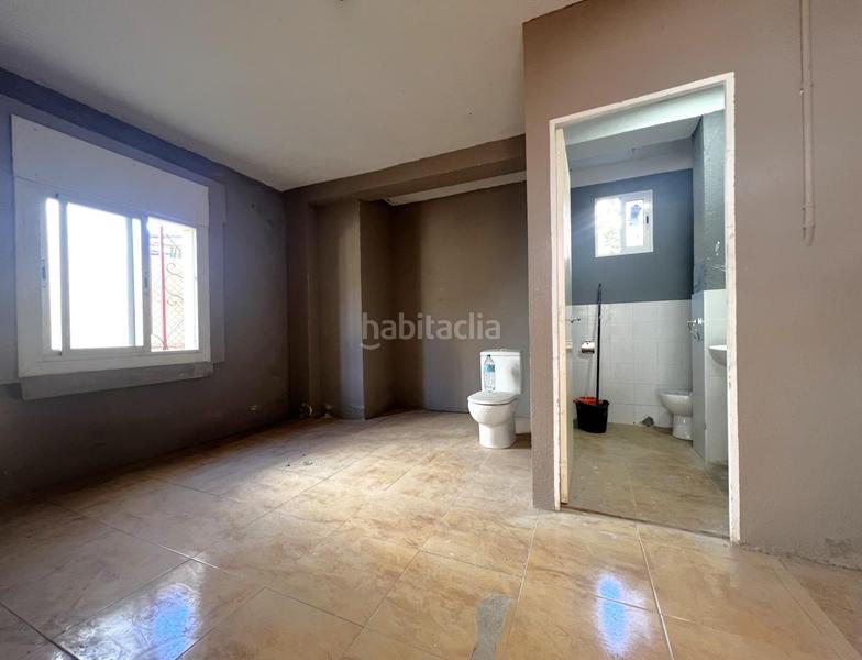 Foto fa930dcb-5ca7-4439-ad5c-30556a9f5b35. Affitto locale commerciale in Serraparera Cerdanyola del Vallès