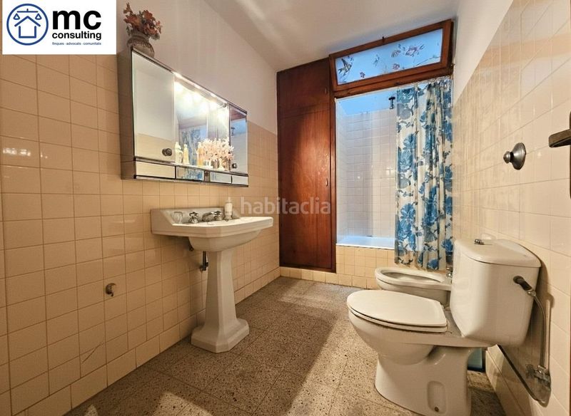 Foto 554f835b-4802-4068-ae90-318c1c250e06. Casa a Montserrat - El Passeig Garriga (La)