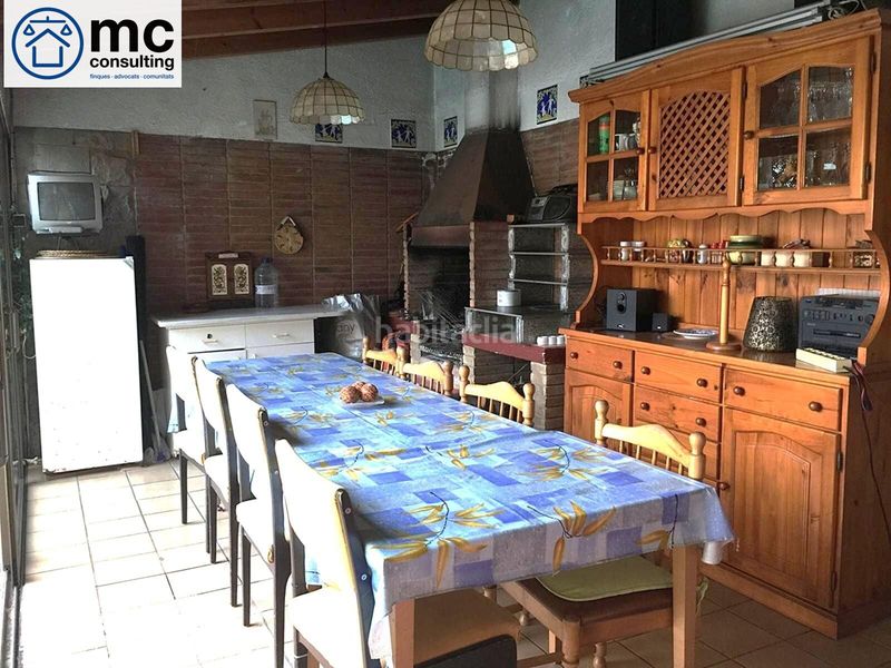 Foto 1640819c-6f4b-4a45-81ab-f55af8abcf57. Casa amb aparcament piscina a Cabrils