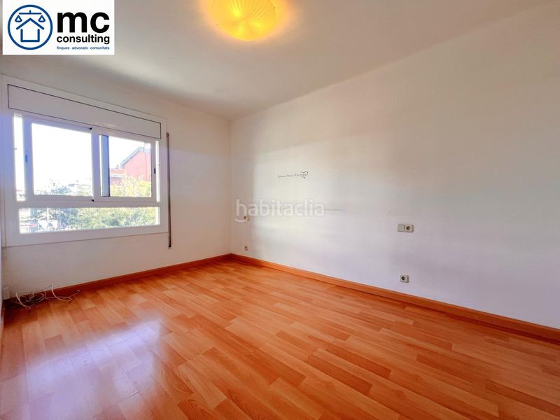 Foto 0d6045a0-f0ea-4097-b6d0-7629040110fb. Pis a Califòrnia-Santa Madrona Masnou (El)
