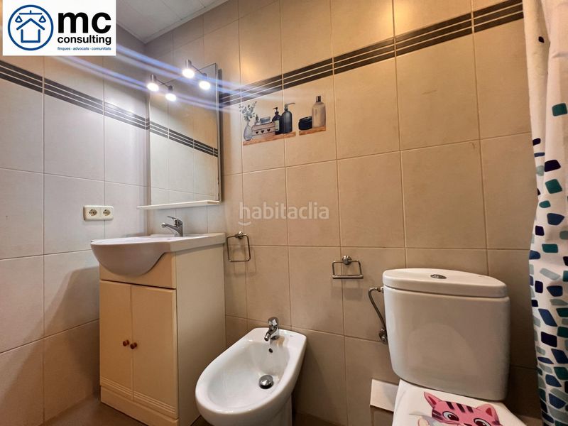 Foto d174a8ff-e80f-4e55-b1db-d07e81a2729a. Pis a Califòrnia-Santa Madrona Masnou (El)
