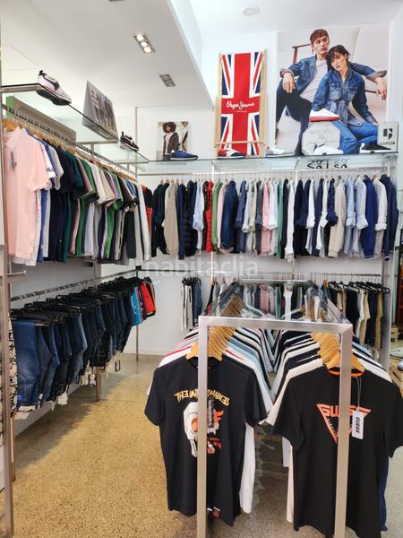 Foto 24783e98-a113-458f-8dde-7f35e54bfd1c. Affitto locale commerciale in Meliana