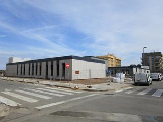 Lloguer Local Comercial  Meliana - calle enric valor. Local diafano en alquiler