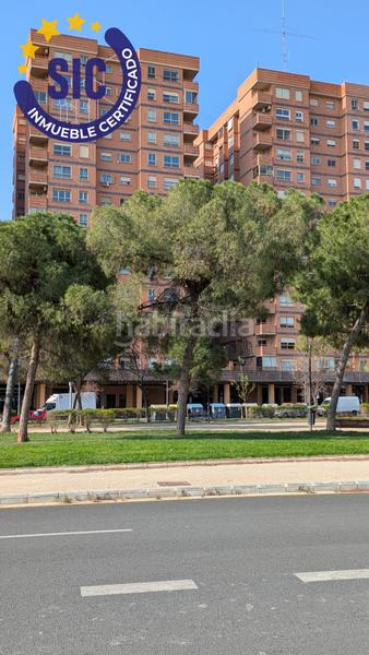 Foto 5742e02a-f520-4961-87e0-37994557d072. Local comercial en Valencia - av blasco ibañez 194 se vende local comercial en Valencia