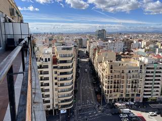 Pis  Valencia - pz san agustin. Piso con vistas excepcionales en la finca de hierro
