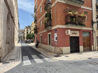Local Comercial  Valencia - cl corona. Local en calle corona