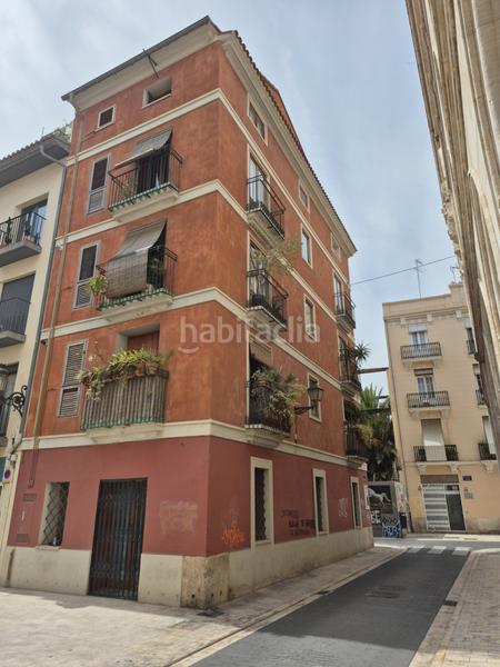 Foto 7ca41e3a-b78e-481f-8613-7caaa89fc625. Local comercial local en calle corona en El Carme Valencia