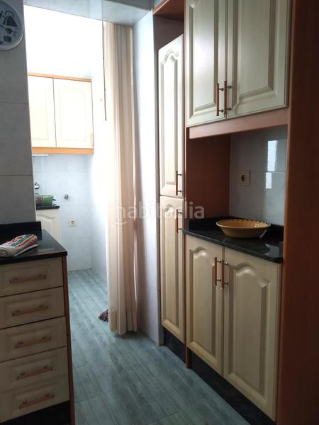 Foto 25707840-79c2-44ce-9331-1b4b495709e2. Piso este es un piso familiar, en un barrio agradable, a un paso de hipercor, bien comunicado y con todos los servicios a tu alcance. l en Valencia