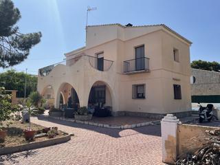 Haus in Moncada. 127807 chalet independiente en masías con gran parcela, piscina