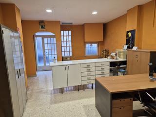 Local Comercial  Valencia - cl pere bonfill. Local en venta en el botnico