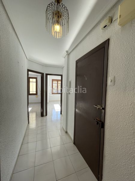 Piso con vistas al mercado de mossén sorell en Valencia - Imagen 4