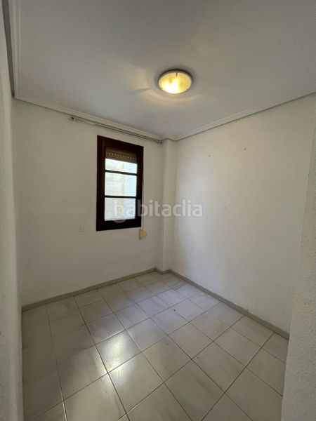 Piso con vistas al mercado de mossén sorell en Valencia - Imagen 17