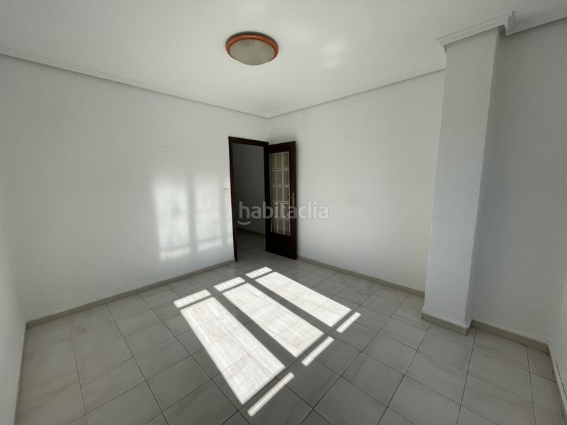 Piso con vistas al mercado de mossén sorell en Valencia - Imagen 11