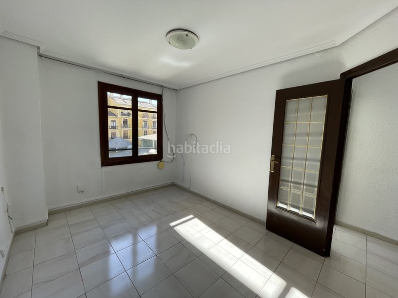Piso con vistas al mercado de mossén sorell en Valencia - Imagen 2