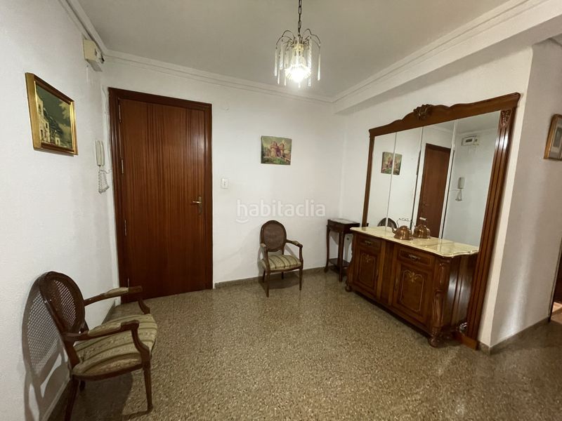 Piso de cuatro habitaciones en venta en El Carmen en Valencia - Imagen 3