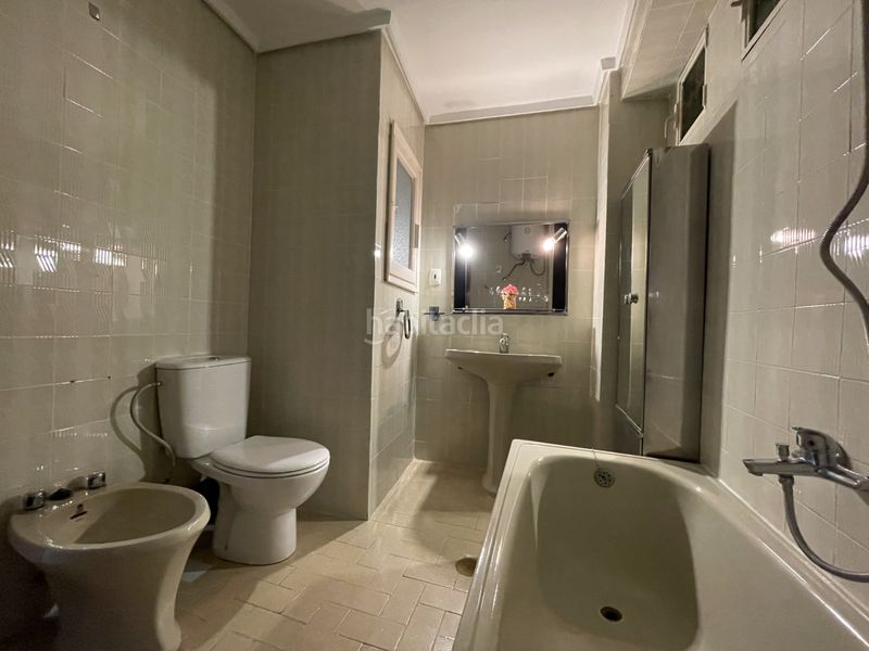 Piso de cuatro habitaciones en venta en El Carmen en Valencia - Imagen 24