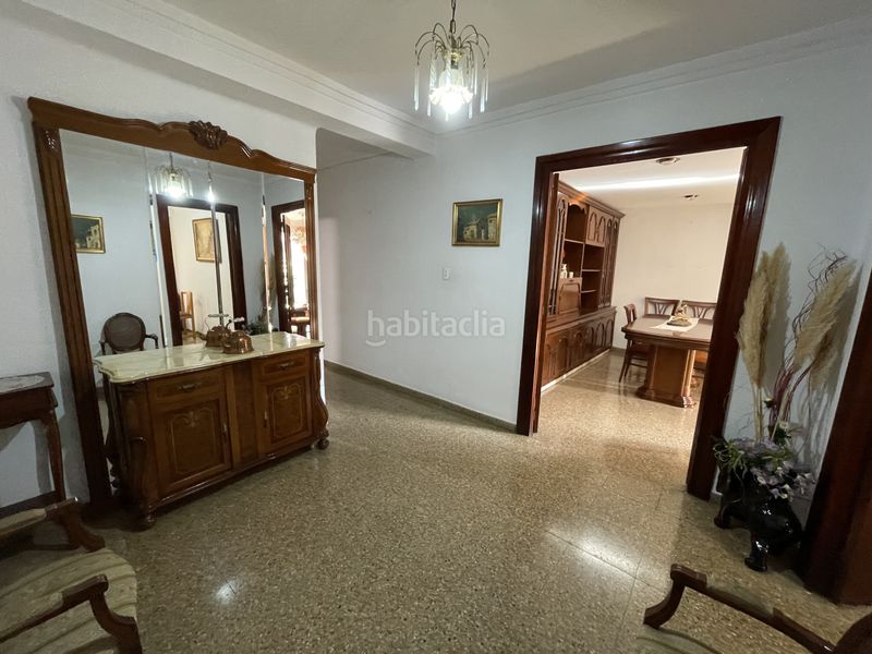 Piso de cuatro habitaciones en venta en El Carmen en Valencia - Imagen 4