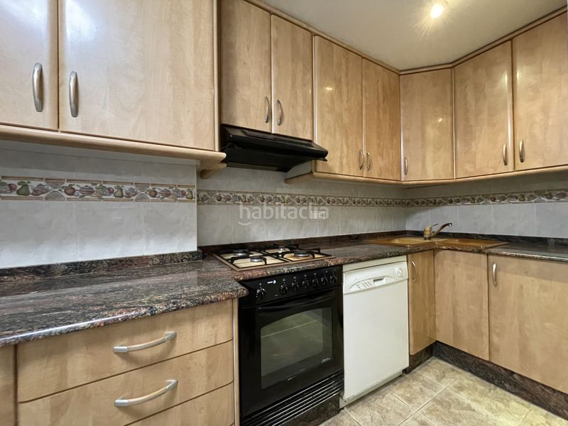 Piso de cuatro habitaciones en venta en El Carmen en Valencia - Imagen 18