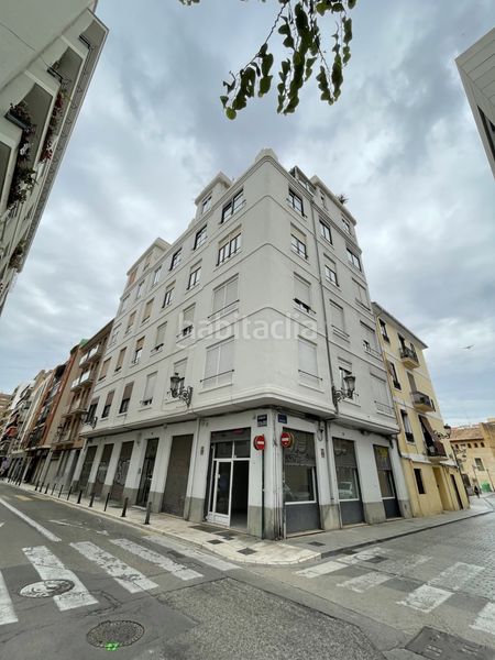 Foto 40e4989d-d294-4fac-8034-93d8d6250e35. Local comercial a El Pilar Valencia