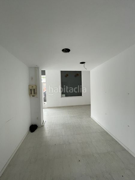 Foto 581d2093-5c18-497e-b87c-61690d3c0388. Local comercial a El Pilar Valencia