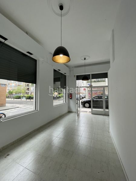 Foto 73d6bd46-81e4-4001-94dd-4b77e61772c4. Local comercial a El Pilar Valencia