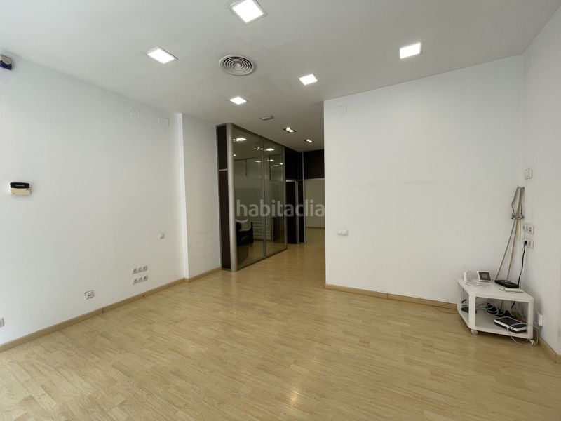 Foto 17a61ea6-1a73-4719-8c92-20880f429b55. Local comercial a El Pilar Valencia