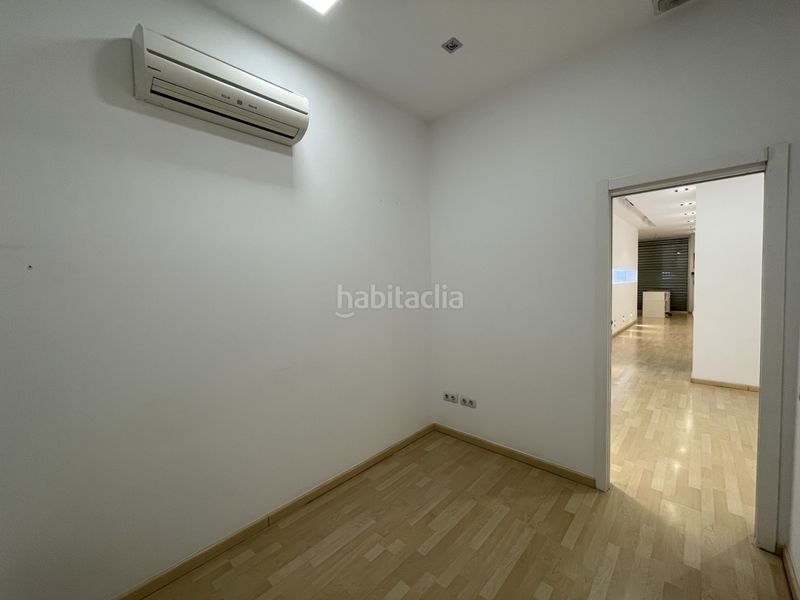 Foto 63f7b4c9-8eef-4677-bab1-6d21b4c381f0. Local comercial a El Pilar Valencia